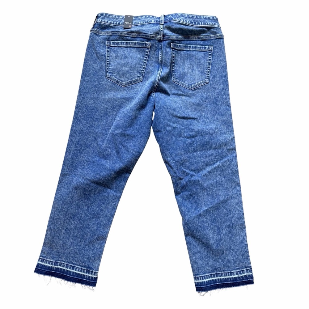 Torrid NWT Perfect Boyfriend Ankle Jeans Stretch Size 12 Medium Wash Raw Hem - Picture 4 of 6